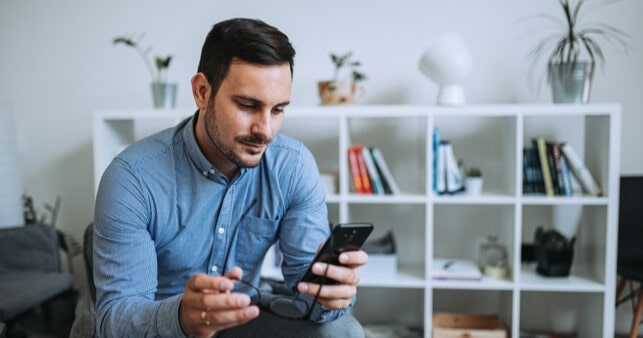 دنبال کار اینترنتی میگردم